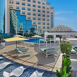 Barcelo Al Jaddaf, Отель